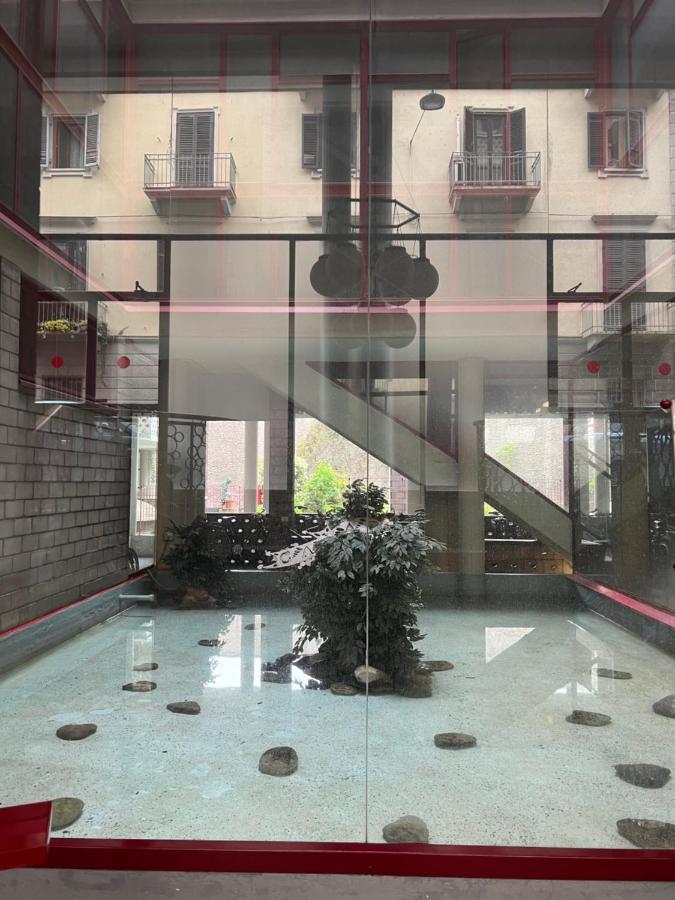 Splendido Appartamento Vicino Alla Metro Turin Luaran gambar